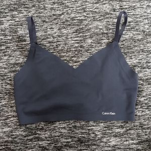 Calvin Klein Invisibles Seamless Unlined Bralette